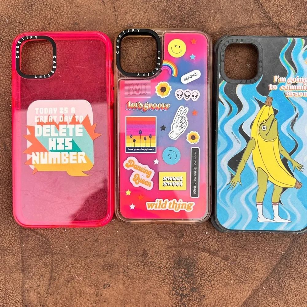 3 Colorful Phone Case bundle - Picture 1 of 5